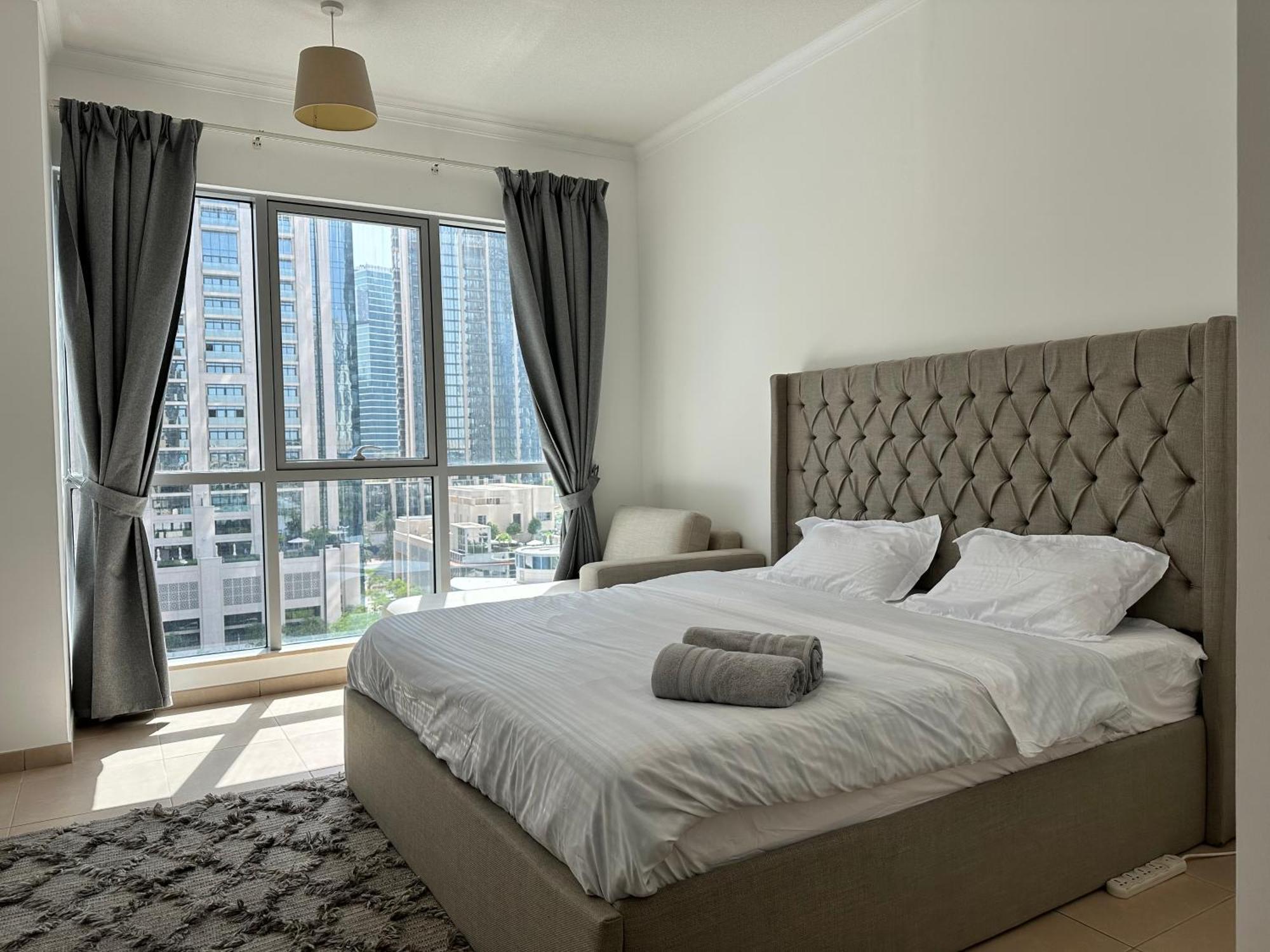 The Residences 1 - Luxury 1br In Downtown - 2 Mins Walk To Burj Khalifa & Mall